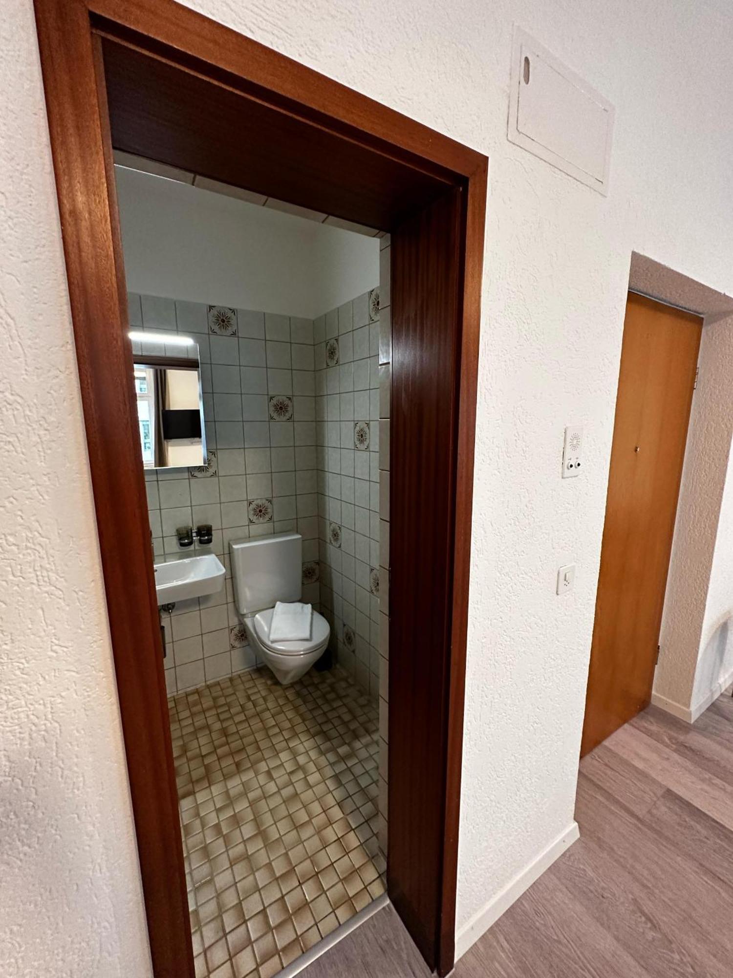 Hitrental Seefeld - Kreuzstrasse Apartments Zurich Luaran gambar