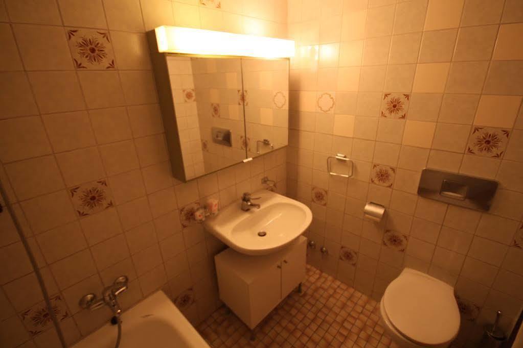 Hitrental Seefeld - Kreuzstrasse Apartments Zurich Luaran gambar